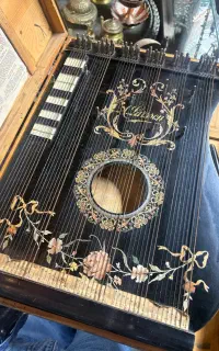 ساز کلکسیونی زهی اروپایی،ساخت سوئد(نوعی زیتر)