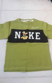 لباس بچگانه