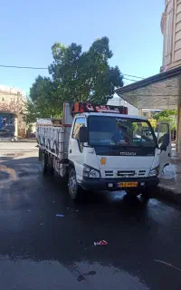 ایسوزو عروسک