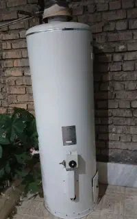 آبگرمکن در حد نو