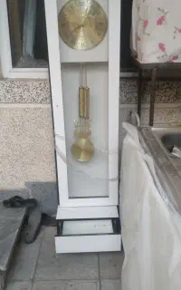 ساعت ایستاده
