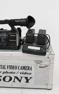 دوربین nx3 و z7 و تک پایه- سه پایه -دالی -کیت فلاش