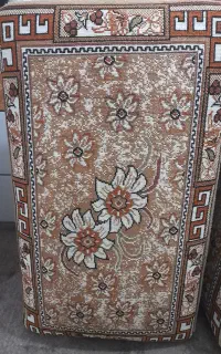 پشتی و گلیم پله