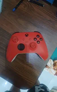 دسته xbox قرمز قیمت ۵۵۰۰ تومان