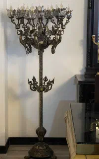 لوستر و آباژور