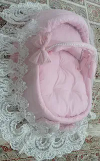 سبد حمل نوزاد و تشک گارد دار