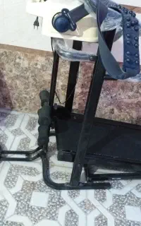 تردمیل مکانیکی و صندلی چرم