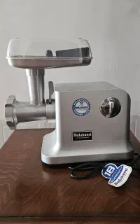 چرخ گوشت استفاده نشده