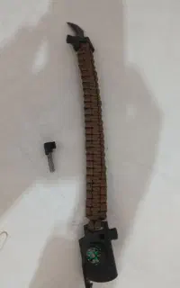 دست بند چاقودار و چخماخ دار معاوضه با چاقو و فروش