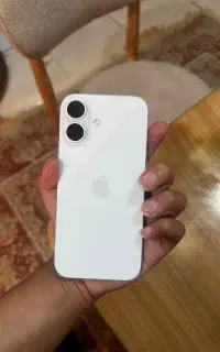 آیفون ۱۷