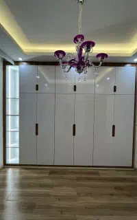 استاکار ماهر. یا نیمه ماهر شاگرد کابینت