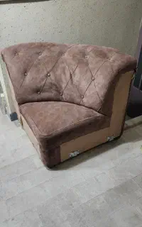 مبل تک نفره