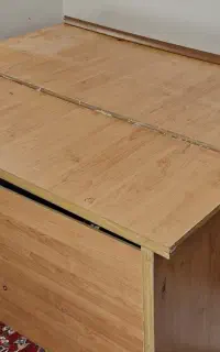 میز اداری چوپ mdf جنس خوب