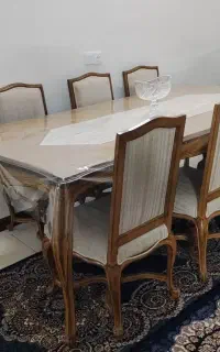 میزغذاخوری