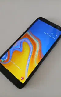 گوشی سامسونگ j4