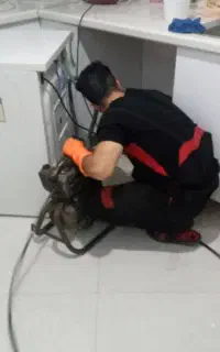 لوله بازکن بافنربرقی حسینی فنرزنی۲۴ساعته چاه بازکن