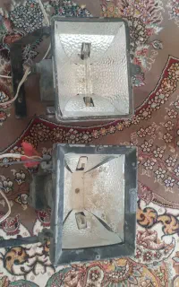 دوعددپروژکتوربفروش میرسد