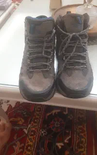 کفش کوهنوردی نورس فیس سایز ۴۰