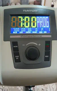 دوچرخه ثابت معروف تنتوری F30  در حد اکبند