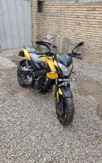 موتور ان اس۲۰۰مدل ۹۶