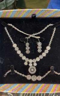 سرویس نقره، منبت کاری، نوهست