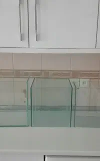 شیشه آکواریوم نو اب بندی