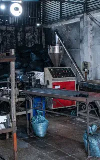 نیازمند کارگر برای اتاق تولید بلوک