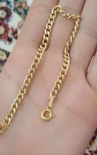 دستبند طلا ۳۰۰ بالا تابلو