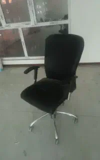 صندلی گردون مدیریتی چرخ دار