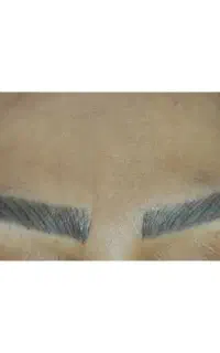 میکروبلیدینگ ابرو