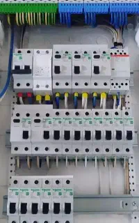 خدمات برق کاری و سیم کشی ساختمان