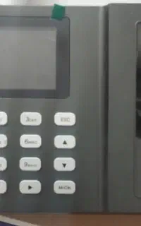 دستگاه حضور و غیاب اثر انگشتی