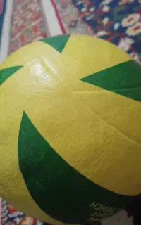 توپ والیبال بتا سبز و زرد