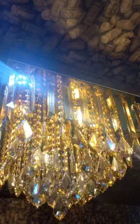 لوستر و چراغ آویز