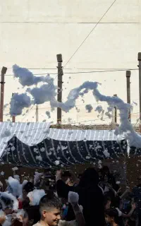فستیوال هیجان انگیز اب وکف