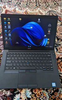 لپ تاپ دل i5 نسل 8 در حد آک فروش یا معاوظه با گوشی