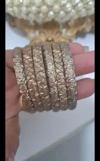النگو طلا روس