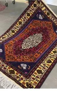 فرش دستباف(بساک)۳ متری چله ابریشم نقشه قشقایی