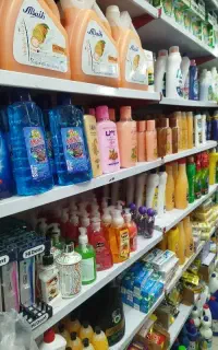 استخدام نیروی کار  در فروشگاه موادغذایی
