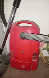 جارو برقی AEG