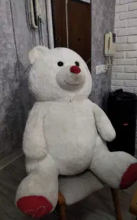 عروسک بسیار بزرگ