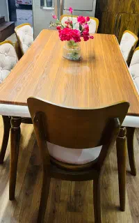 میز و‌صندلی غذاخوری