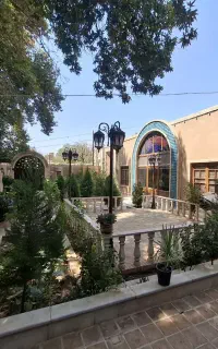 باغ ویلا سنتی مهریز