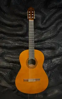 فروش گیتار یاماها c40