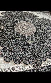 فرش ۷۰۰ شانه