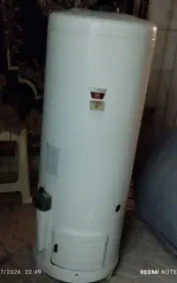 آبگرمکن ایستاده