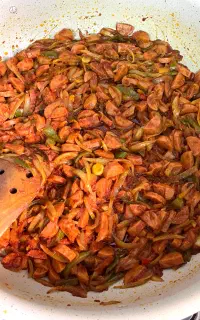 آش رشته و سوسیس بندری درجه یک خانگی