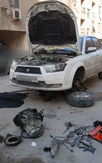 مکانیک سیار تخصصی همراه با لوازم یدکی