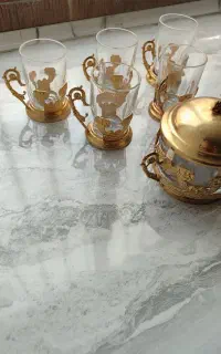 استکان و قندان