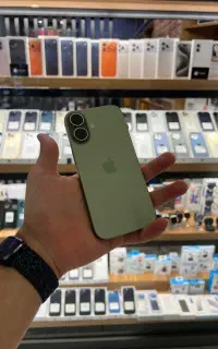 iPhone 17 normal / 256 / CHA
